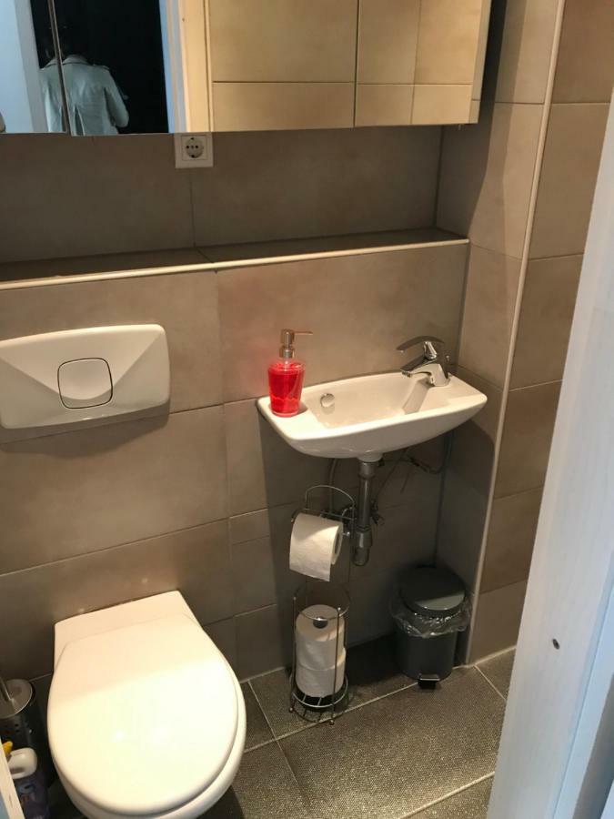 Appartement Cologne, Airport, Keulen